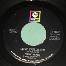 Love Explosion / I'm Crying (Inside)